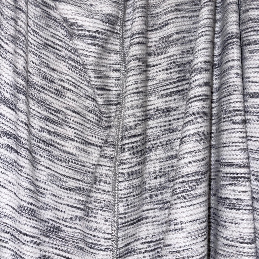 Lululemon Grey Tank Top - Picture 3 of 3